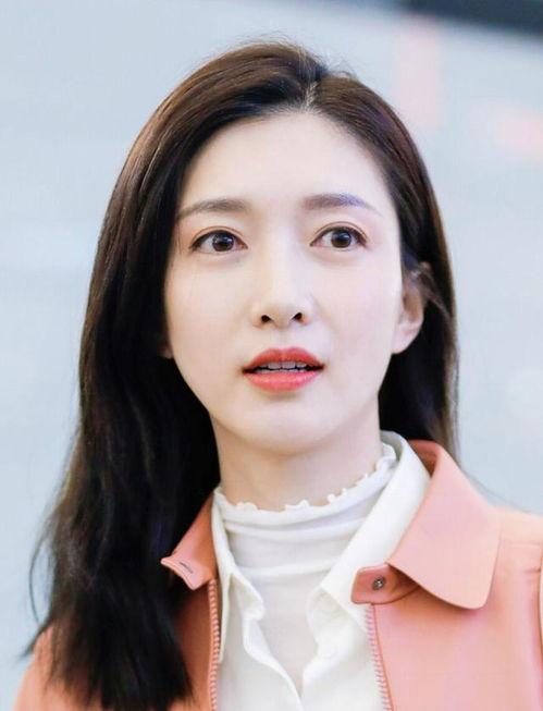 张子枫吃瓜视频,揭秘娱乐圈幕后故事