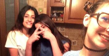 三姐妹吃瓜事件视频大全,视频大全揭秘幕后真相