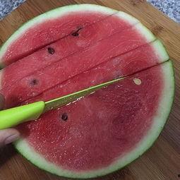 自制吃瓜饮品怎么做视频,自制夏日消暑吃瓜饮品制作教程